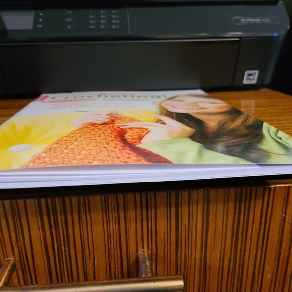 Leisure Arts- (2) How To Book Collection: Crochet - Picture 13 of 17